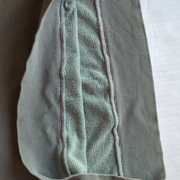 Fargo Clothing Island Style Crew Neck Sweatshirt MEDIUM Green Raised Accents - Picture 10 of 13